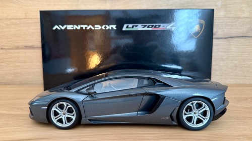 Autoart lamborghini aventador - autoart,