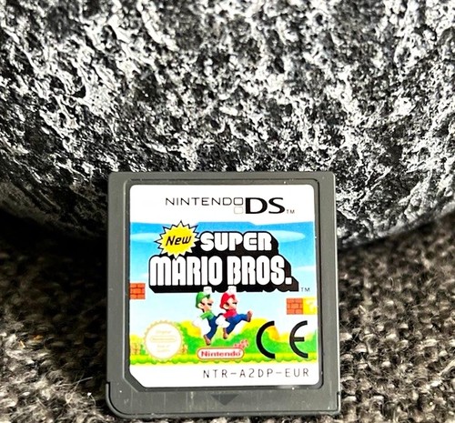 Nintendo game card new super - new,