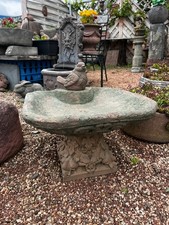 Vogeltränke Tränke Schale eckig Vogel + Sockel Kunst Sandstein Antik Look D 20