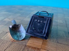 Alter Kohlenkasten Schaufel