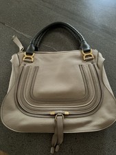 Chloé Marcie, large, grau