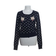 Blutsgeschwister, Strickjacke