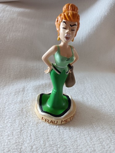 Frau methusalix asterix - methusalix,