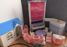 Barbie Shelly Nursery school