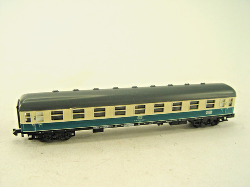Personenwagen blau beige - db, blau/beige