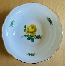 Meissen gelbe Rose runde hohe