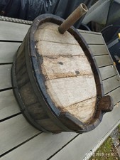 Alter großer Holztrichter