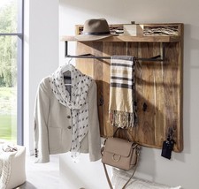 Wandgarderobe inkl.Beleuchtung