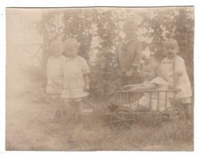 16211 - Photo * 4 Boys & Girls