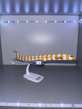 Condor B757 Gelb 1:200 Herpa