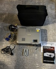 Medion Beamer MD2950NA