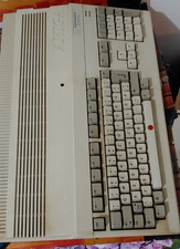 Commodore Amiga 500 PLUS