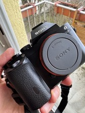 Sony Alpha ILCE-7 24.3 MP