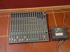 Mischpult Q-Line mit Netzteil.  Abmessung 50 x 45 cm H= 10 cm Netzteil 18X19 cm 