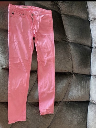 Designer jeans von - jeans, adriano