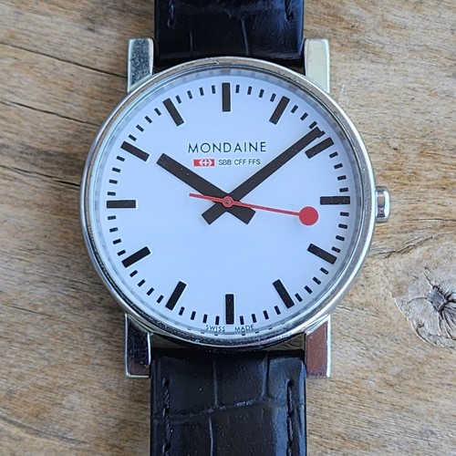 Mondaine official swiss - official,