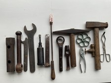 Antikes Werkzeug gebraucht