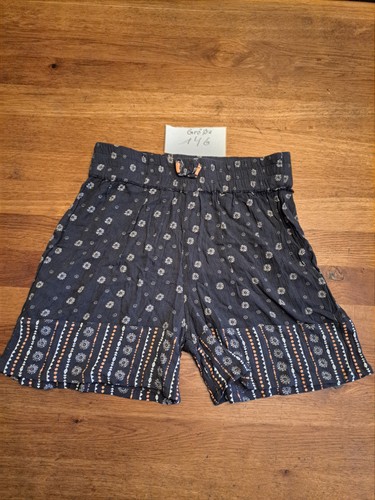 Das ist eine leichte - , rockhose