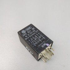 1829 Relais 175 3A0927181 Anlass-Relais Automatikgetriebe VW Golf 3 4 Passat 