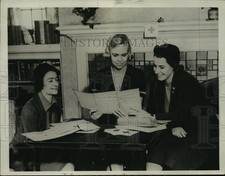 1938 Press Photo Mrs. Philip