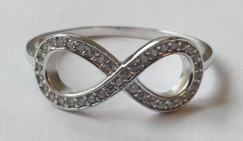 Ring mit zirkonias - mit,