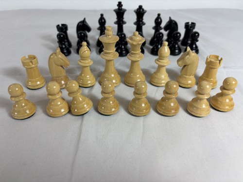 Schachfiguren holz