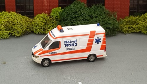 Herpa 044011 sprinter - mb,