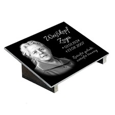 Grabplatte mit Gravur GRANIT