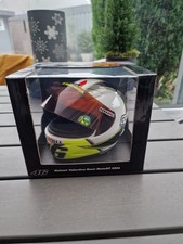 Minichamps 1:2 Helm Valentino