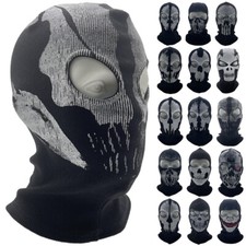 Sturmhaube aus Totenkopf