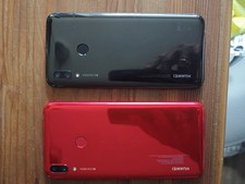2 Huawei Handys OK