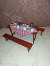 Nostalgie Tisch + Deko Reutter