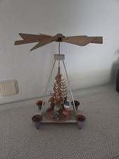 Pyramide Holz Erzgebirge Original Expertic DDR Kinder im Schnee Handarbeit