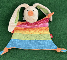 SIGIKID 40576 Rainbow Rabbit Hase Schnuffeltuch Schmusetuch Kuscheltuch baby