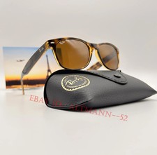 RAY-BAN NEW WAYFARER RB2132
