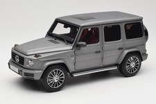 B66960811 Mercedes G-Class G 500 W463A Designo Platinum Magno Minichamps 1/18