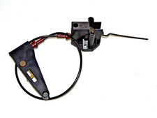 Opel Omega B Caravan Schloss Entriegelung Rücksitzbank hinten rechts