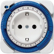 Theben Timer 26  Mechanische Zeitschaltuhr mit Tagesprogramm  E113800