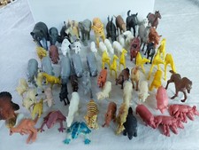 Konvolut Spielfiguren Wildtiere Kunststoff  Tiere 70 Stück