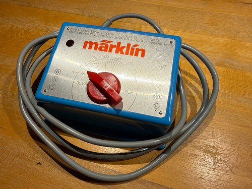 Märklin 4 trafos - h0,,