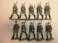 13. Konvolut 10 alte Elastolin