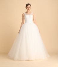 HBH Brautmode I Brautkleid mit