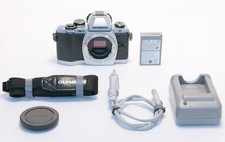 Topzustand! Olympus OM-D E-M10