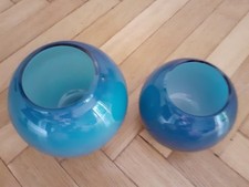 KHG  2 edle Kugelvasen rund Handarbeit petrol Höhe ca. 17 cm und 14 cm neuwertig