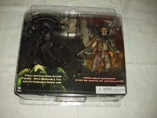 NECA Alien VS Predator 2-Pack