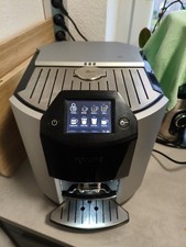 Schwarzer Kaffeeautomat Von