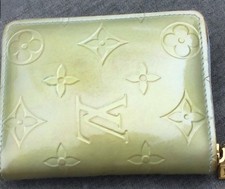Louis Vuitton Zippy Coin Purse