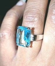 Women's Emerald Cut Aquamarine