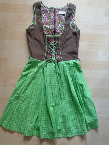 Fesches dirndl braun grün - fesches,