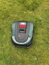 Bosch Indego M 700 Mähroboter 18V Akku 700 M² Rasenmäher